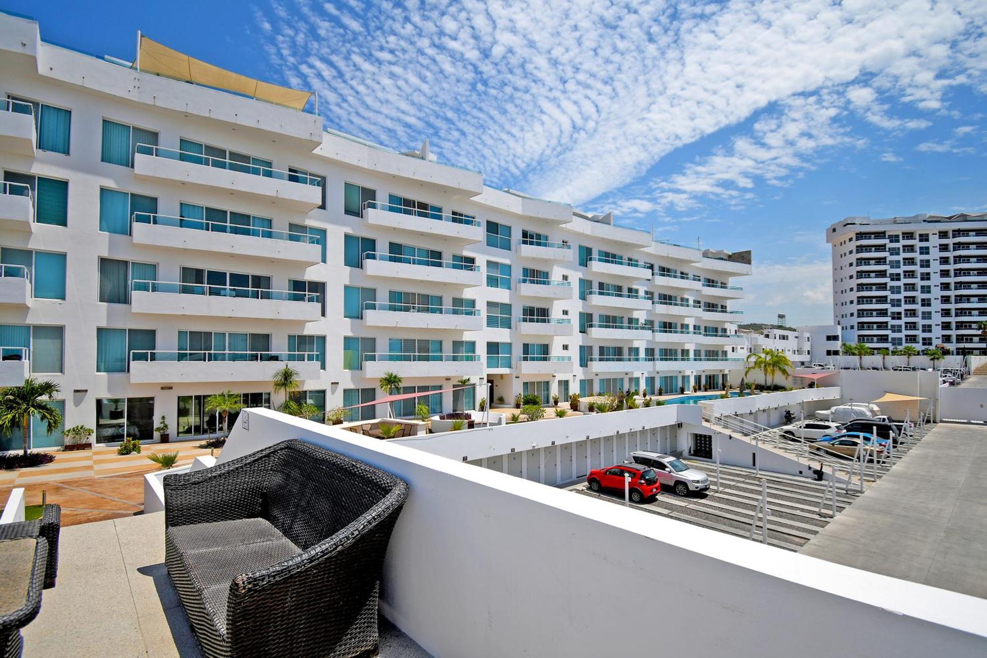 Oceanview Living Space & Balcony With Fiberoptic Wifi! La Paz Eksteriør bilde